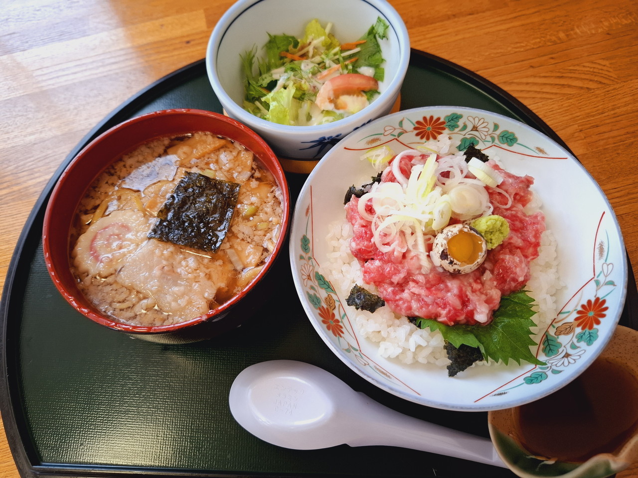 「食事処 日の出」ネギトロ丼セット