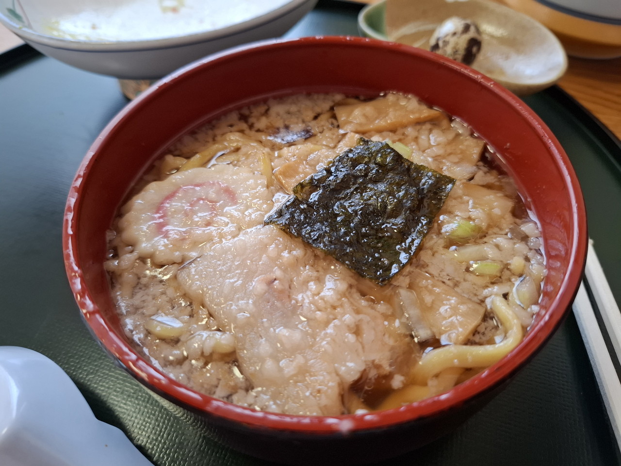 「食事処 日の出」ラーメン