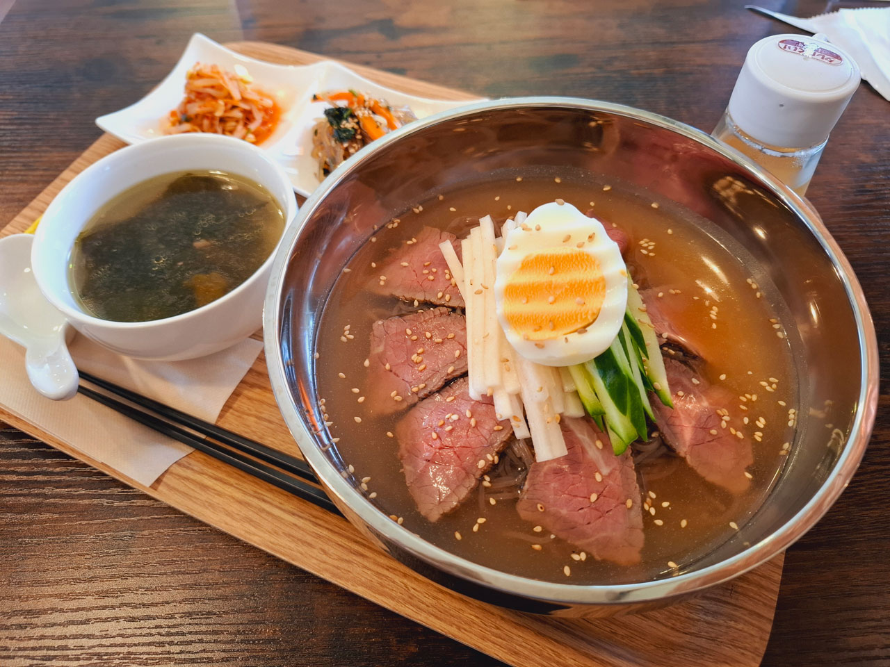 「bubu食堂コリアンレストラン」ローストビーフ冷麺