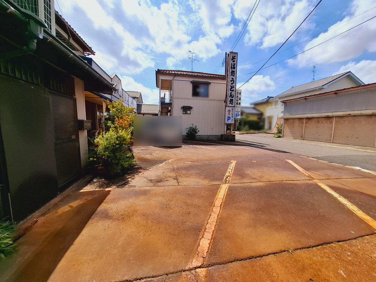 そば処 志のぶ 駐車場