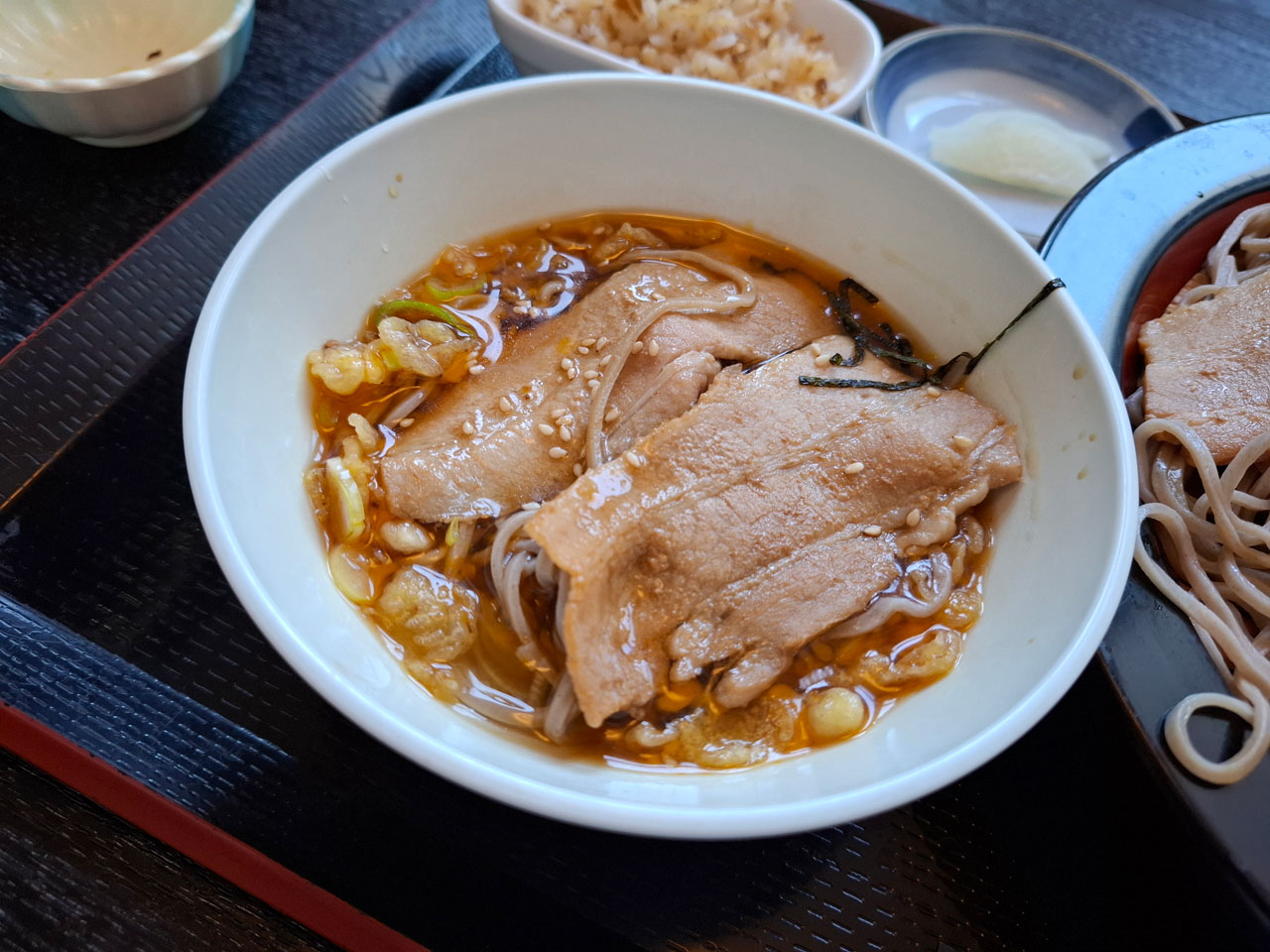 銀の麺 肉つけそば