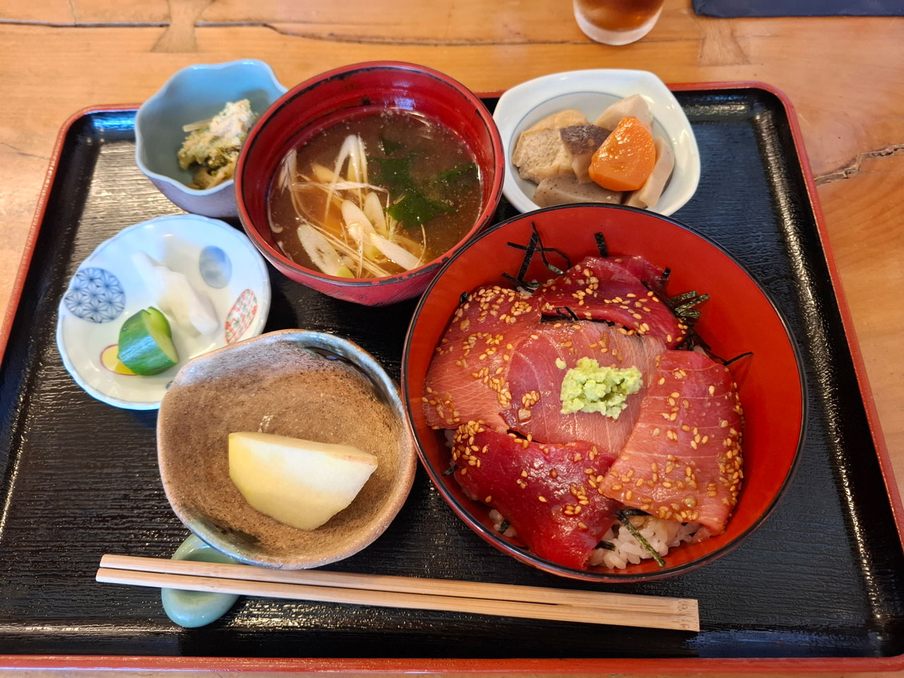 味生 鉄火丼定食