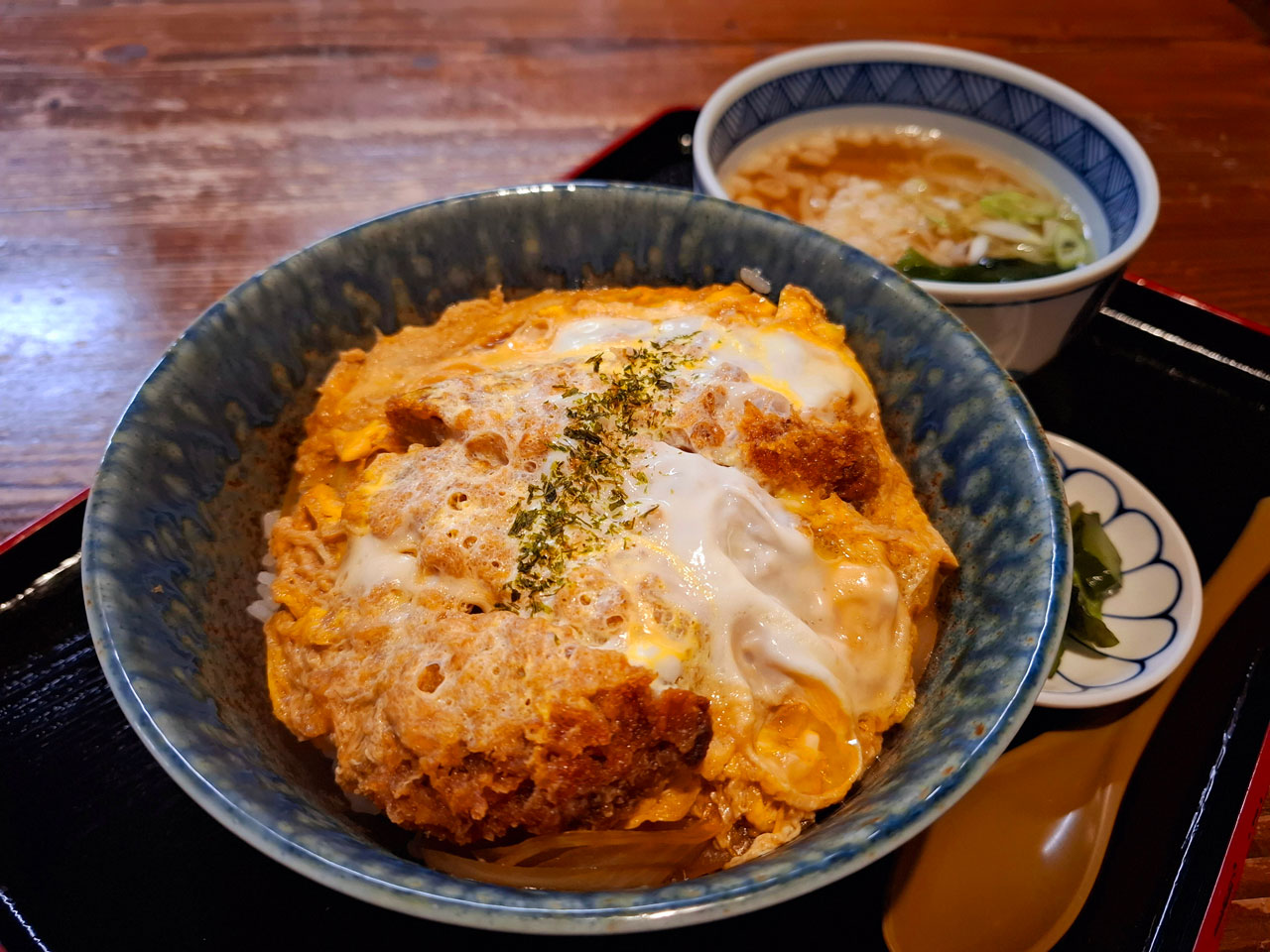 美可月 カツ丼