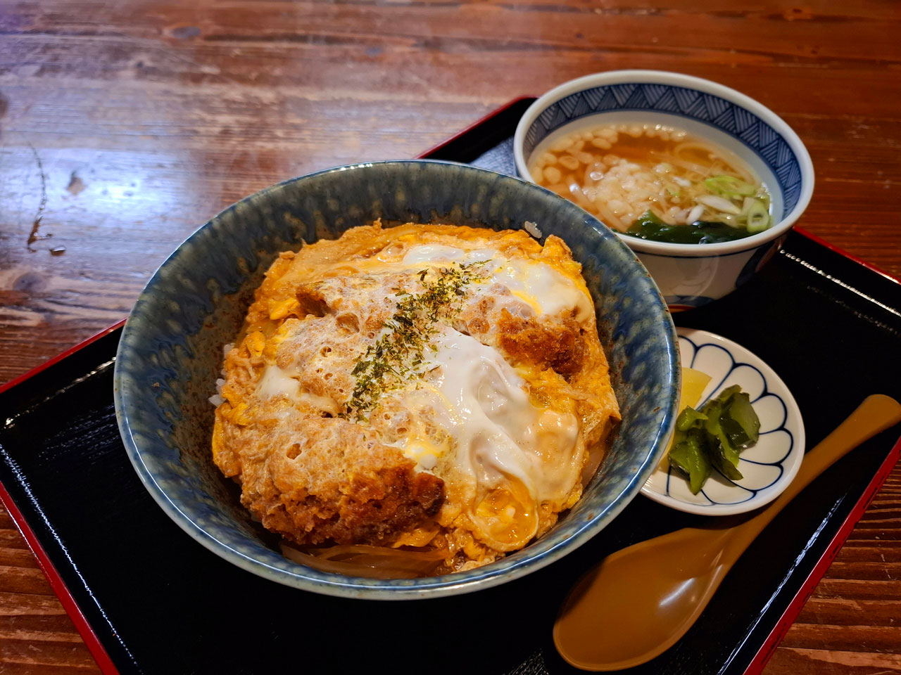 美可月 カツ丼とうどん