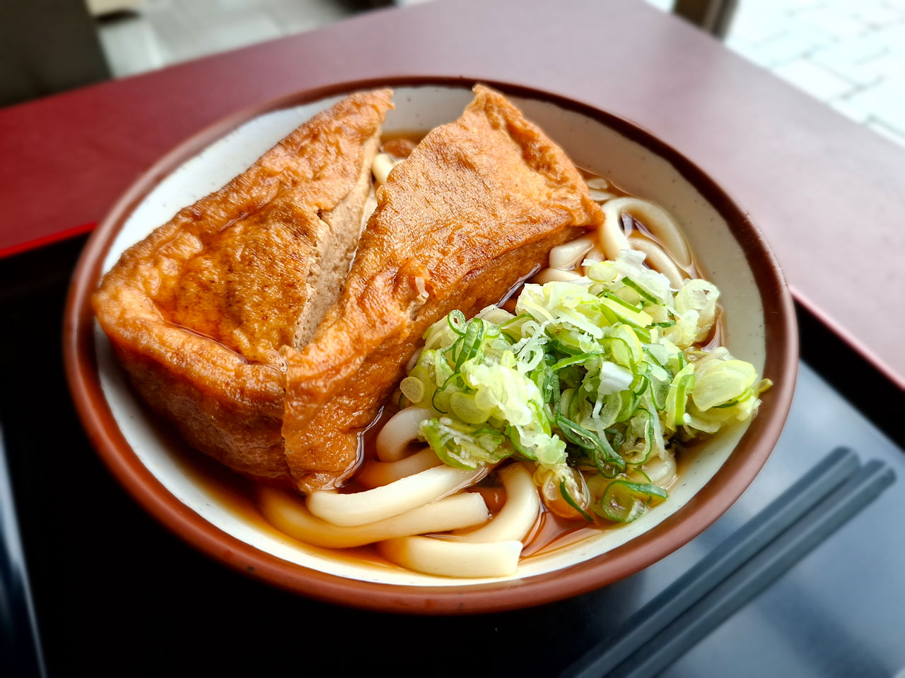 軽食堂 中村屋のジャンボ狐うどん