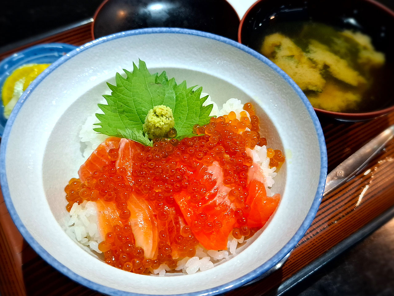 安田温泉やすらぎ 鮭いくら丼