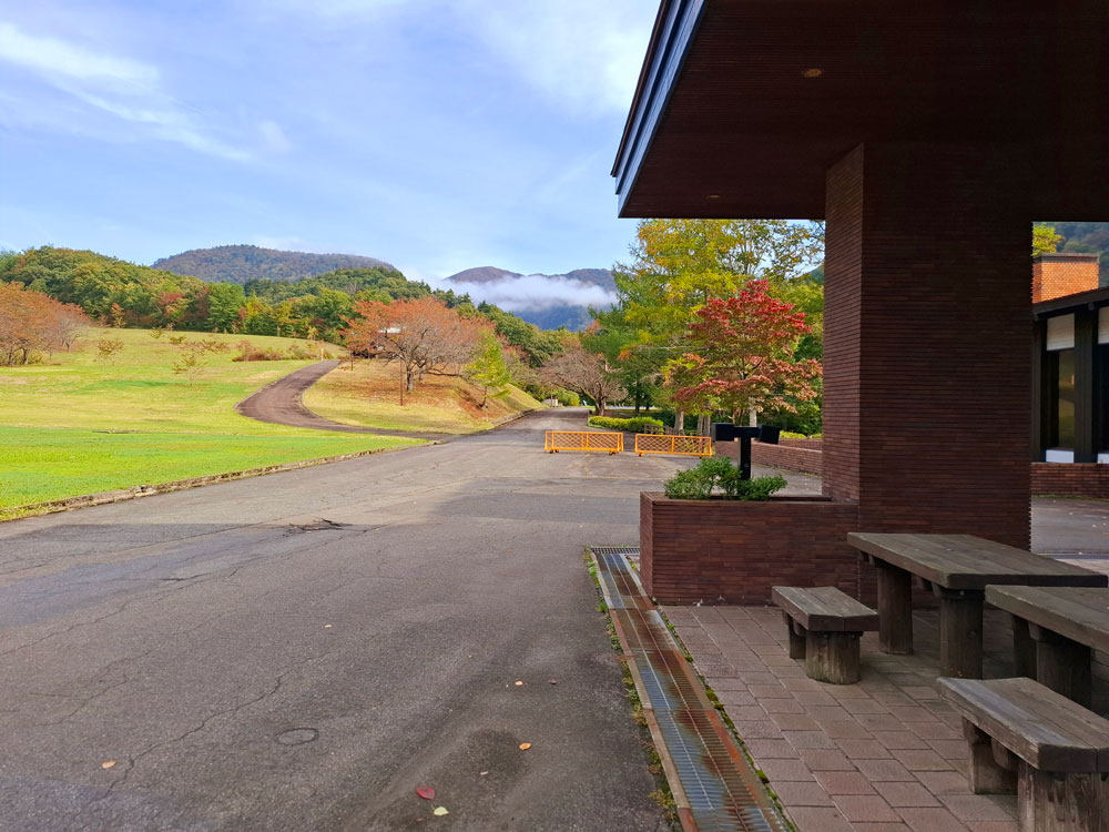 ホテル角神入口から荒戸の湯方面の風景