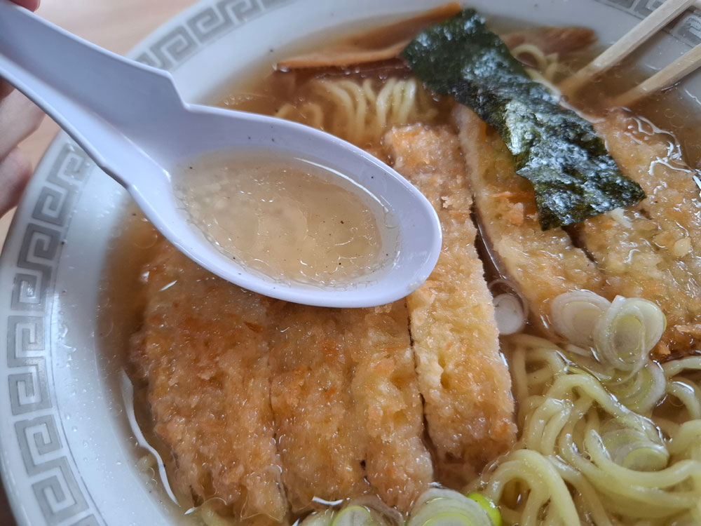 カツラーメン スープ