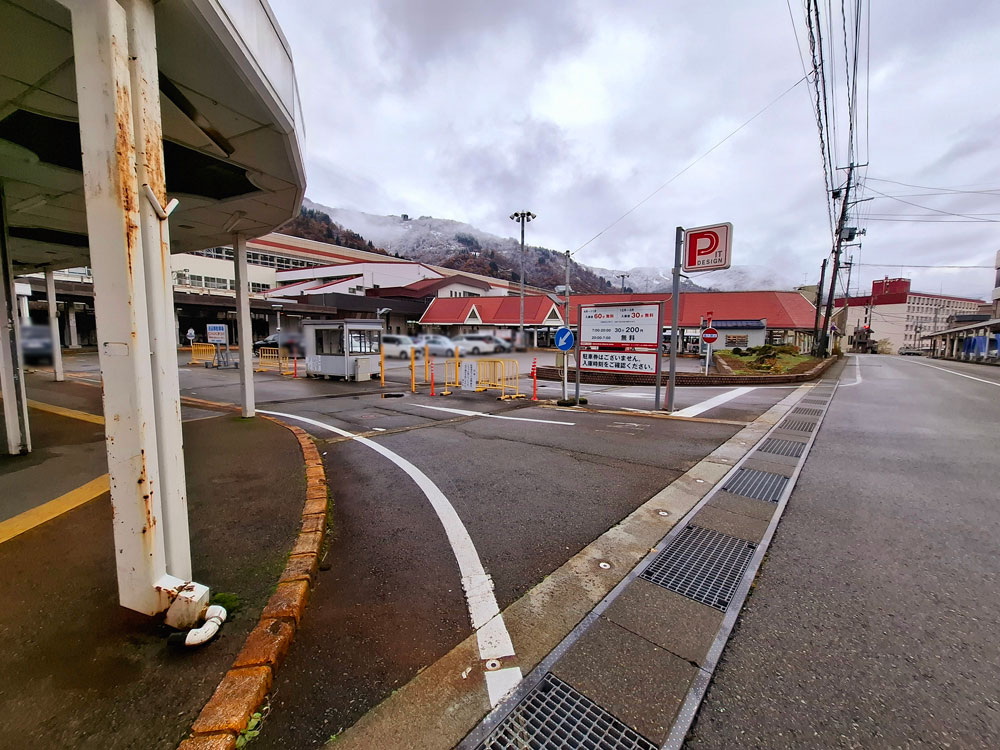 越後湯沢駅東口駅前広場駐車場 周辺