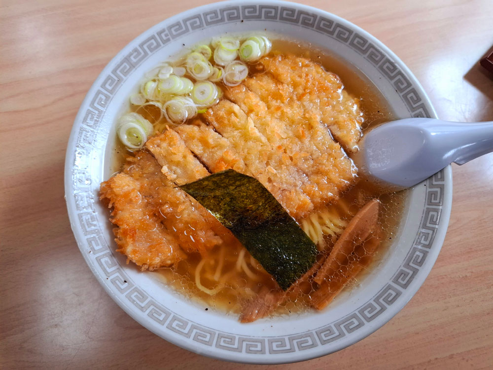 カツラーメン 上からのアングル